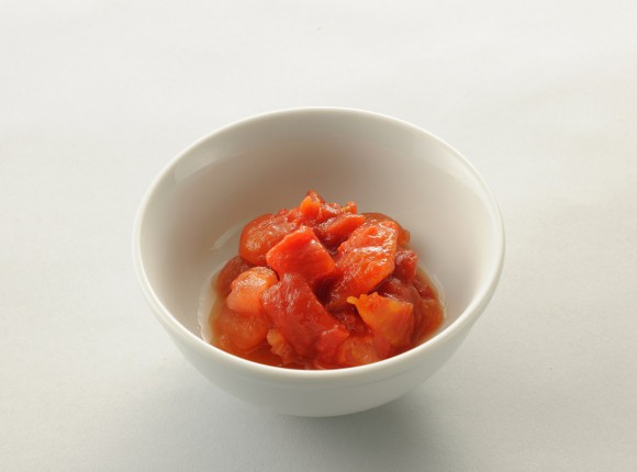 ダイスカットトマト（80g）