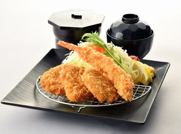ヘレひとくちかつと海老フライランチ　※8/9～8/17は休止。